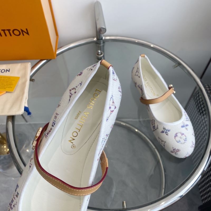 Louis Vuitton Flat Shoes